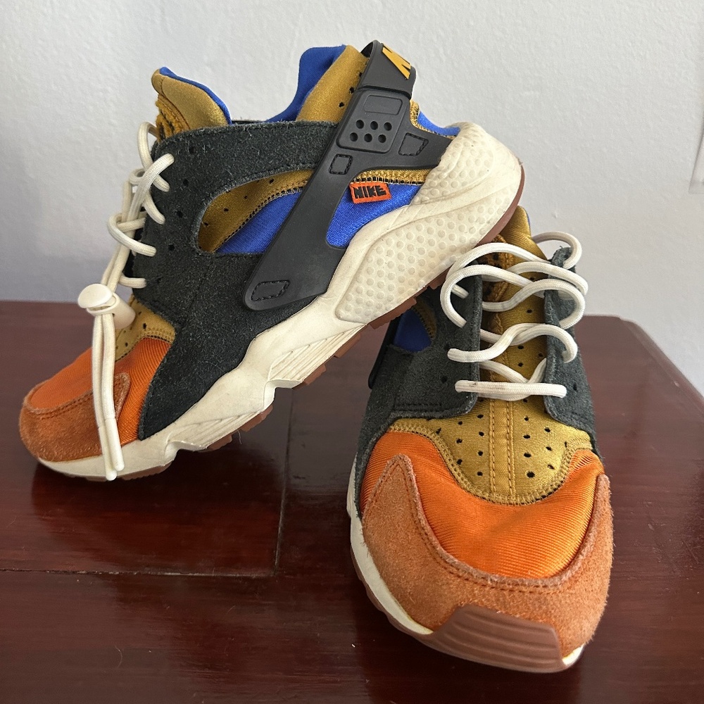 Nike Womens Air Huarache 'ACG Inspired' Size 8.5